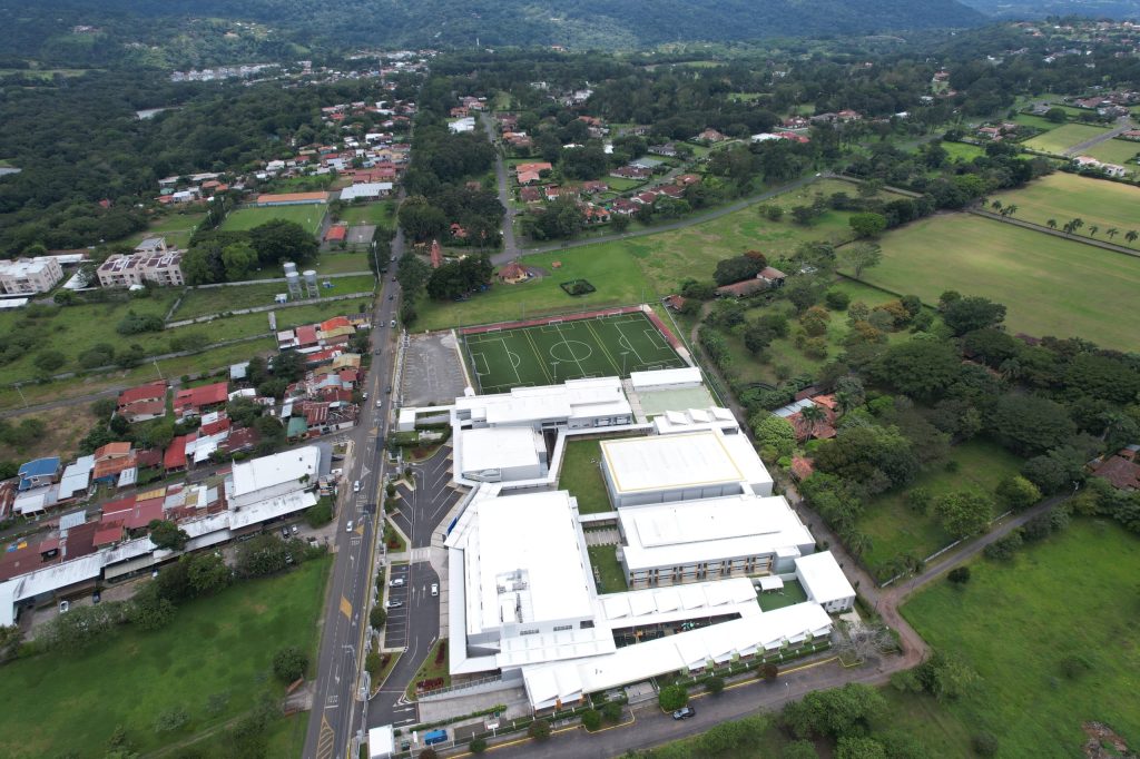 11-vistaaerea-colegiogsd-losreyes